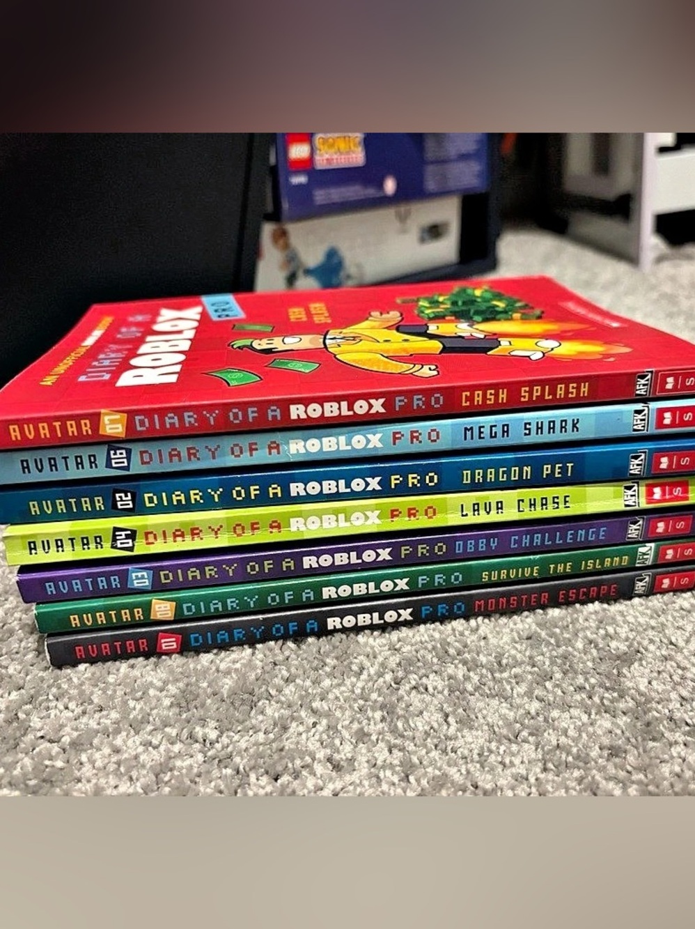 Scholastic Diary of a Roblox Pro (7-Book Lot) Book Set